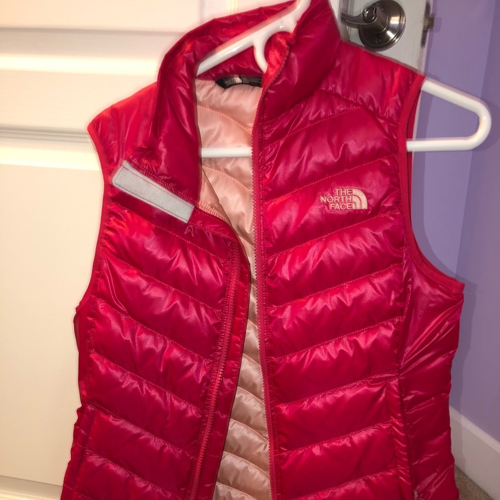 North Face Vest- tags still on!